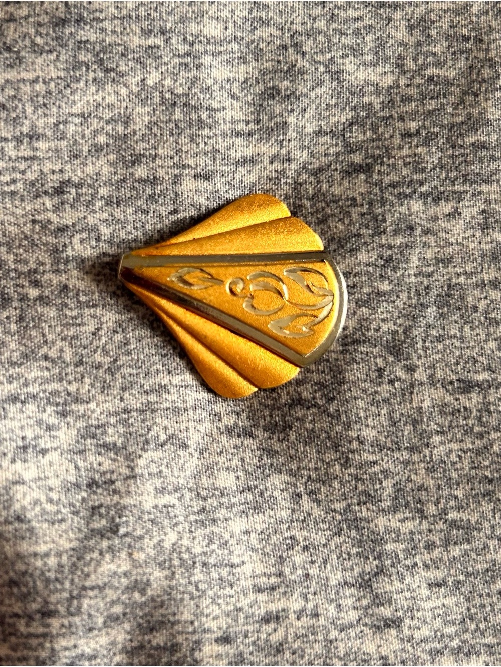 Vtg Gorham vermeil sterling fan shape pin
brooch two tone